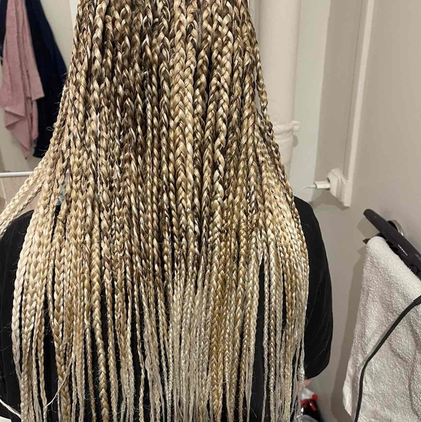 salon de coiffure afro tresse tresses box braids crochet braids vanilles tissages paris 75 77 78 91 92 93 94 95 CTVXHMSU