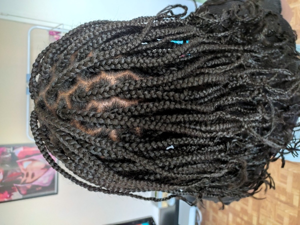 salon de coiffure afro tresse tresses box braids crochet braids vanilles tissages paris 75 77 78 91 92 93 94 95 CBTCXLCD