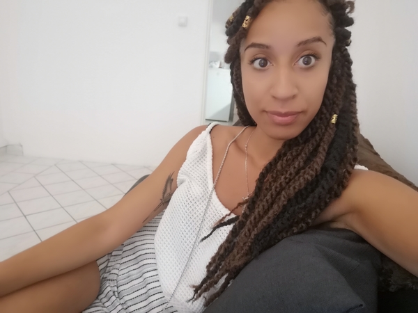salon de coiffure afro tresse tresses box braids crochet braids vanilles tissages paris 75 77 78 91 92 93 94 95 CXESTTGK