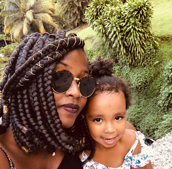salon de coiffure afro tresse tresses box braids crochet braids vanilles tissages paris 75 77 78 91 92 93 94 95 AXLSYMHM