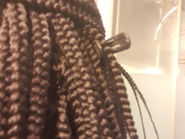 salon de coiffure afro tresse tresses box braids crochet braids vanilles tissages paris 75 77 78 91 92 93 94 95 AHSWIXEY