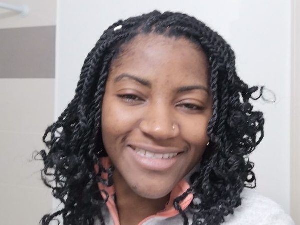 salon de coiffure afro tresse tresses box braids crochet braids vanilles tissages paris 75 77 78 91 92 93 94 95 EDKBQTUN